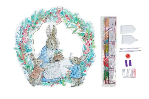Peter's Pudding Crystal Art Wreath - Contents