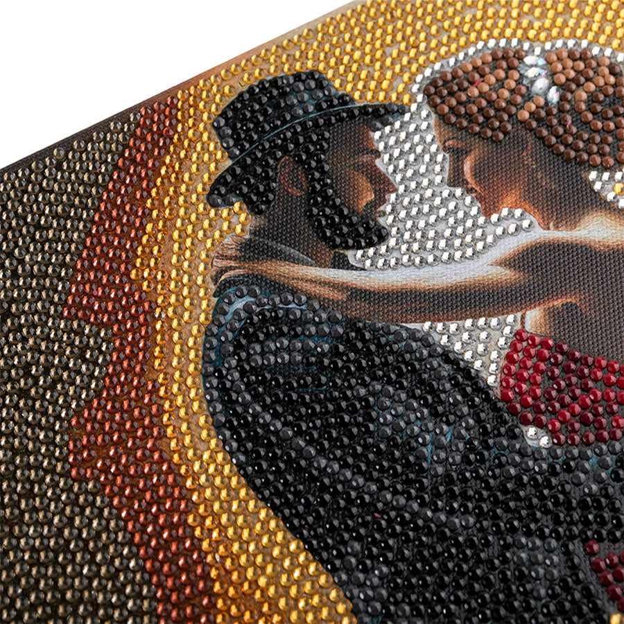 “Midnight Dance” Crystal Art Kit 30x30cm Close up