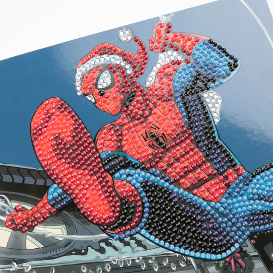 Festive Spiderman, 18x18cm Crystal Art Card Close Up