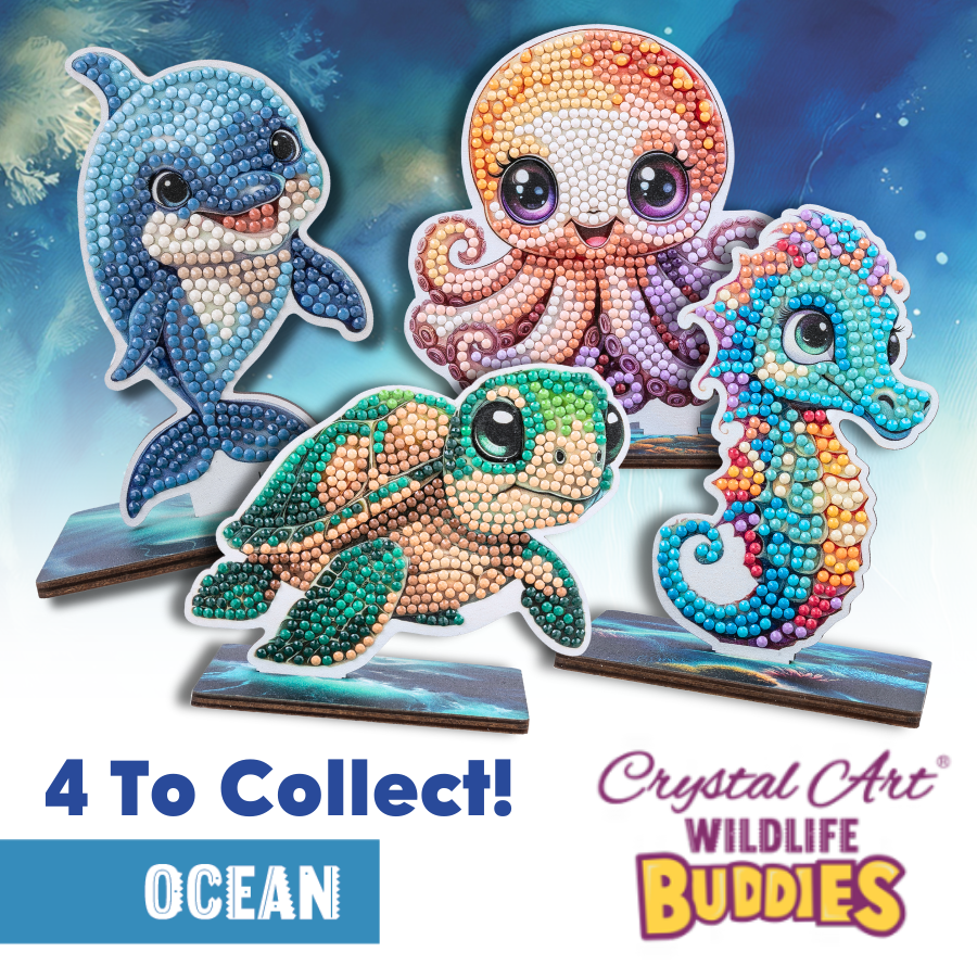 Crystal Art Buddy Kit CRYSTAL ART Titan | Figura In Legno Con Diamanti, 11 Cm, Con Base Espositiva, Attività Creativa Per Bambini Dai 6 Anni In Su, Personaggio Da Collezione