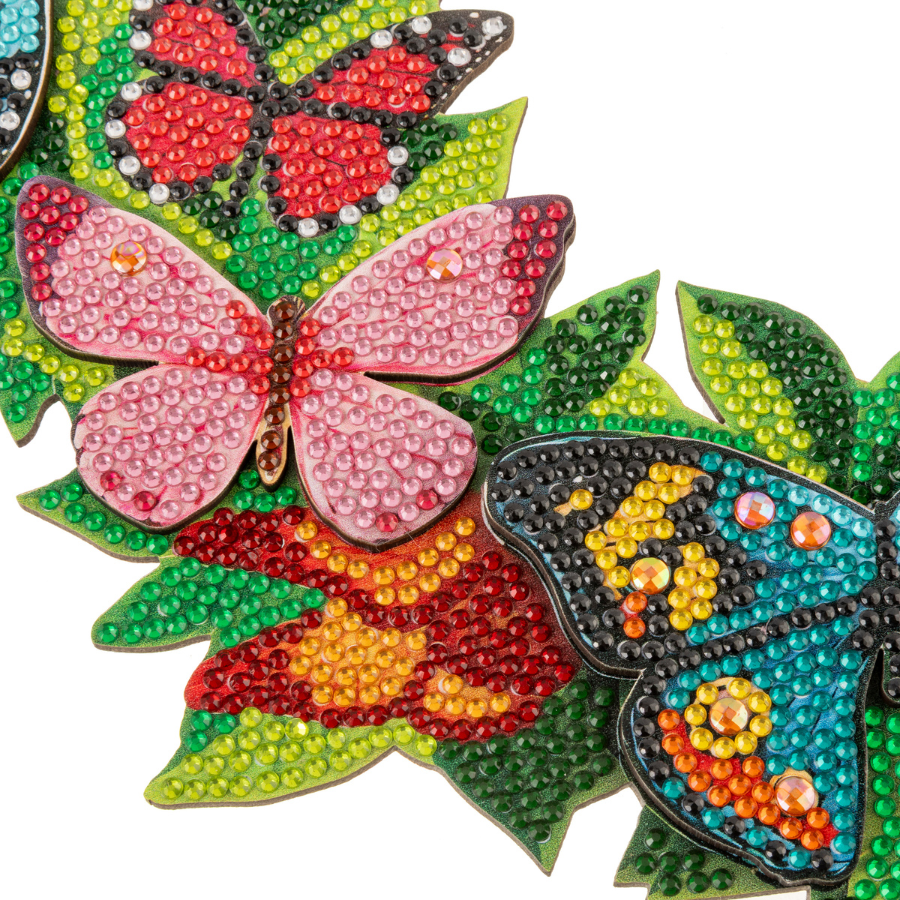 Vivid Wings Crystal Art Wreath Decoration Kit