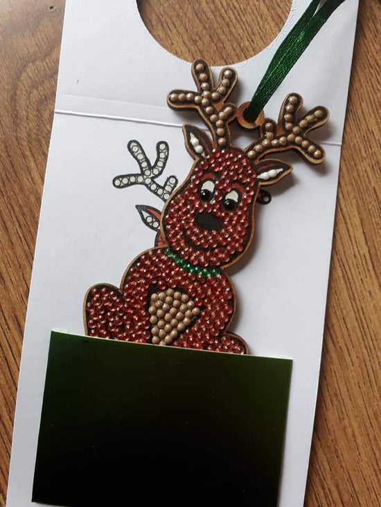 CCST16: Craft Buddy Jolly Reindeer A5 Crystal Art Stamp Set