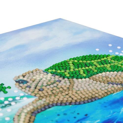 CCK-A84: "Turtle Paradise" 18x18cm Crystal Art Card